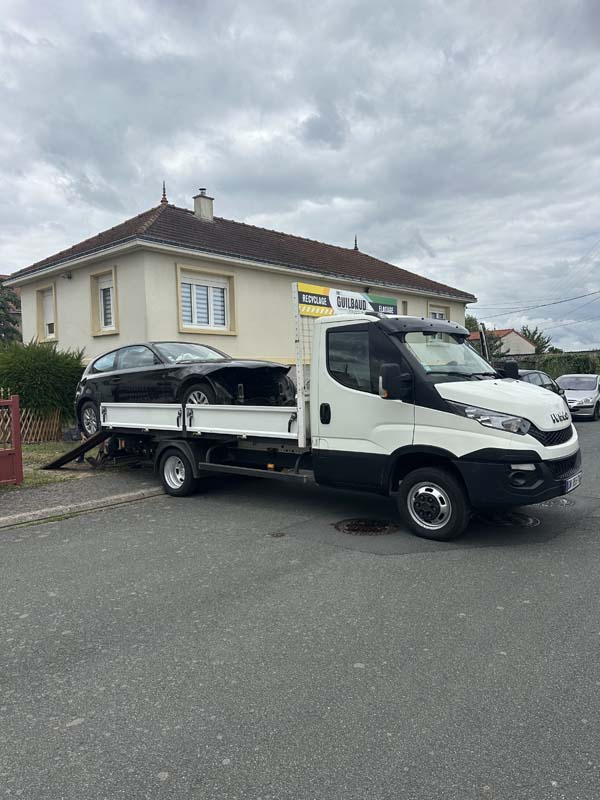 Epave de voiture (2)