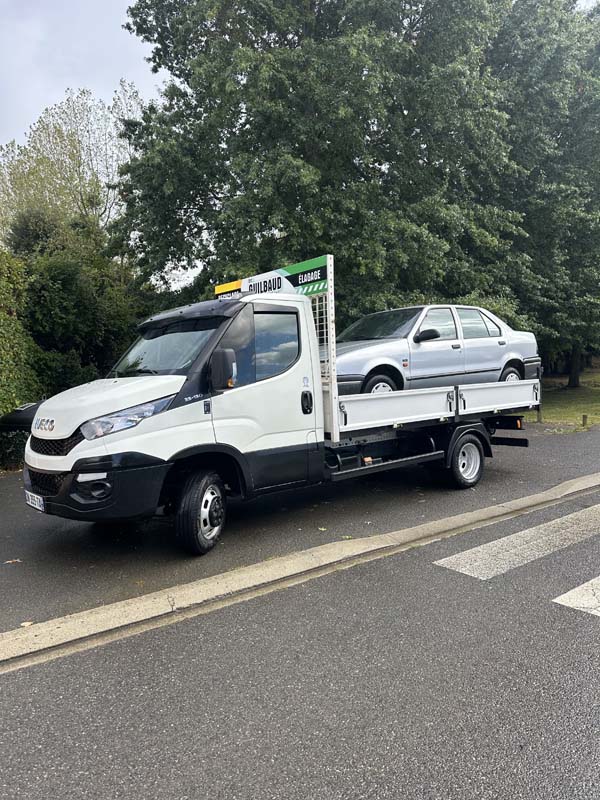 Epave de voiture (5)